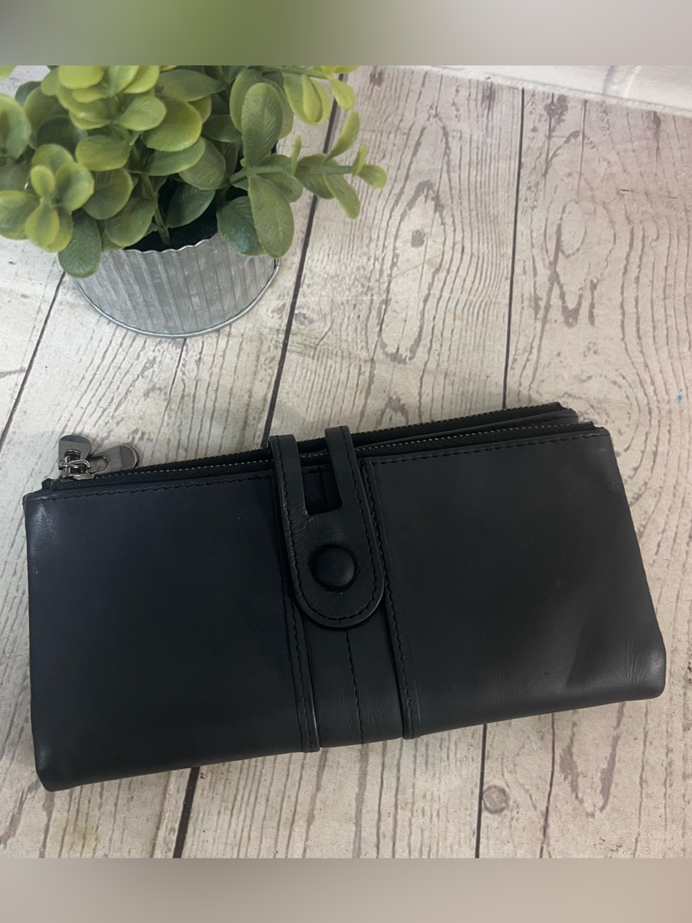 Roulens Women's Leather RFID Blocking Trifold Wallet Clutch Card Holder Black